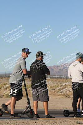 media/Oct-30-2025-Racers Edge (Thu) [[dabbdaf680]]/1-Around the Pits- Track Walk/